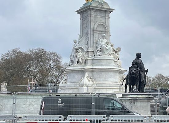 united-kingdom/london/landmark/victoria-memorial