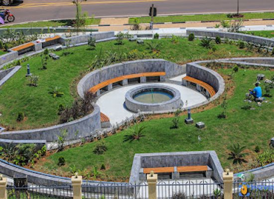 rwanda/kigali/kimihurura/landmark/imfura-park