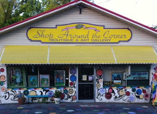 alabama/cullman/landmark/shop-around-the-corner
