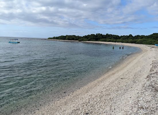 comoros/mamoudzou-beach/landmark/plage-gountsini