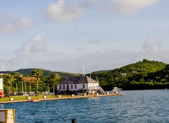 antigua-and-barbuda/saint-john/landmark/nelson-s-dockyard-marina