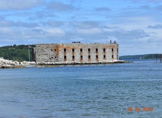 maine/penobscot-county/landmark/fort-popham-state-historic-site