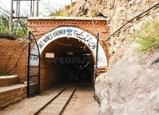 pakistan/hindko-region/landmark/khewra-salt-mines