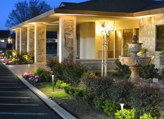 california/manteca/landmark/p-l-fry-son-funeral-home