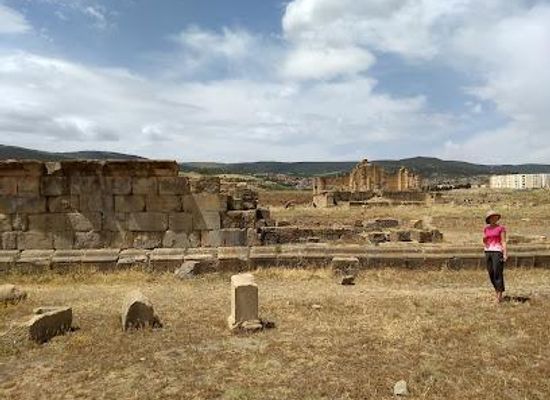 algeria/aures-mountains/landmark/ancient-lambaesis-roman-capitolium-tazoult