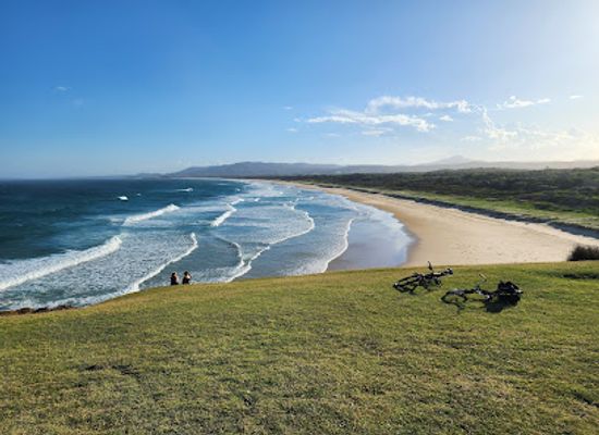 australia/mid-north-coast/landmark/look-at-me-now-headland-walk