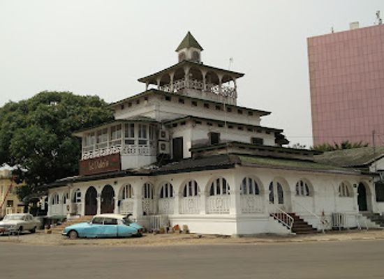 cameroon/coastal-region/landmark/doual-art