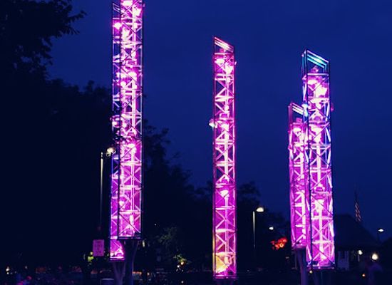 indiana/michiana/landmark/river-lights-plaza