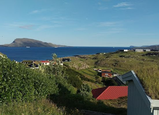 faroe-islands/streymoy/landmark/fritioarskulin-i-hoyvik