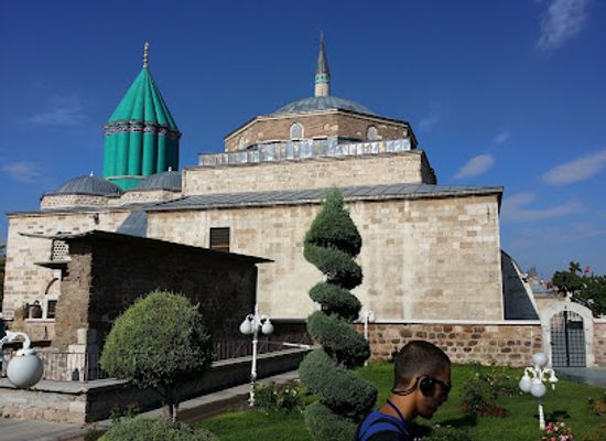 turkiye/konya/landmark/mevlana-jalaluddin-i-rumi-mosque