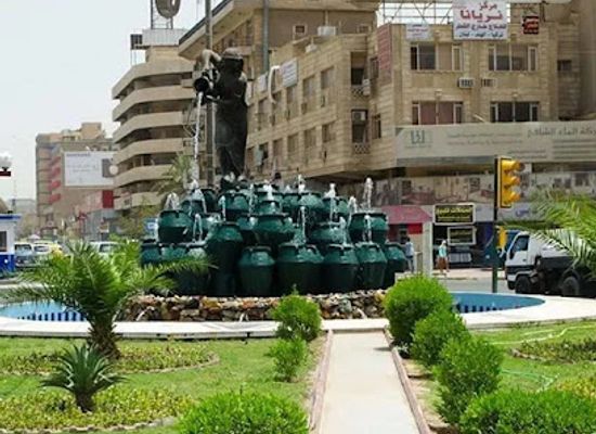 iraq/baghdad/al-karada/landmark/kahramana-sq