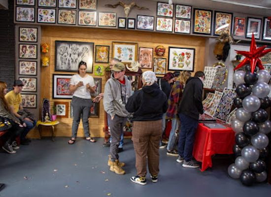washington/richland/landmark/luna-roja-tattoos