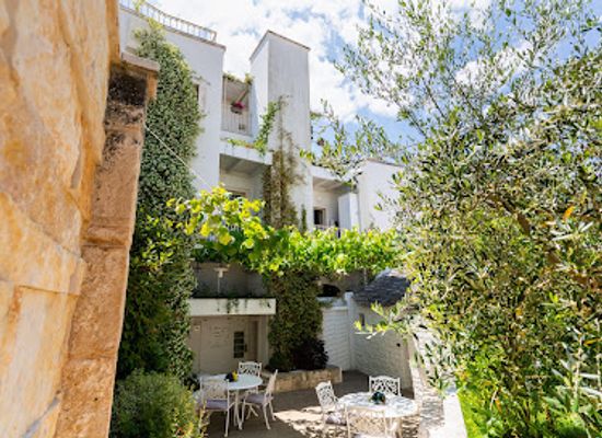 italy/apulia/landmark/palazzo-scotto