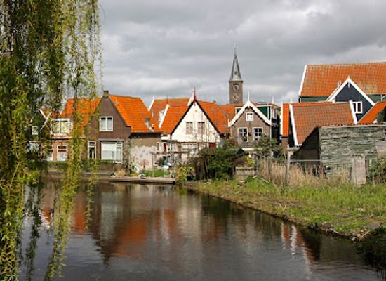 netherlands/volendam/landmark/saint-vincent-s-church
