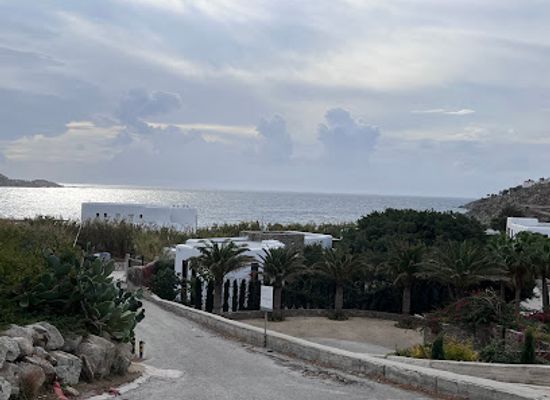 greece/mykonos/psarou/landmark/psarou-beach