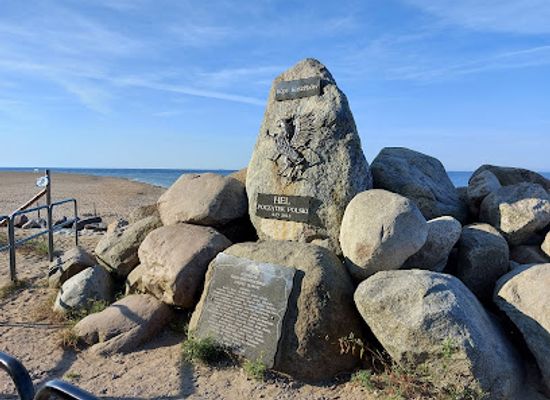 poland/hel-peninsula/landmark/kopiec-kaszubow