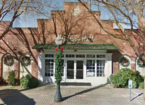 south-carolina/aiken/landmark/newberry-hall