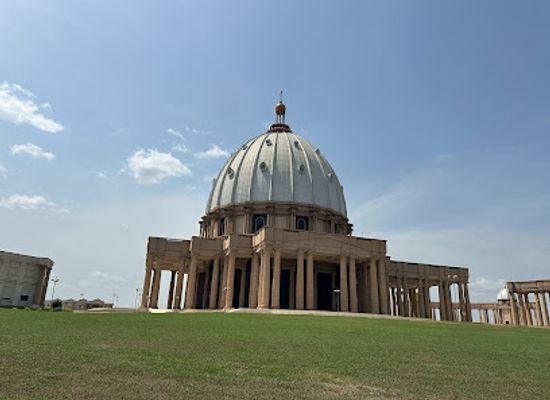 cote-d-ivoire/yamoussoukro/landmark/palais-presidentiel-de-yamoussoukro