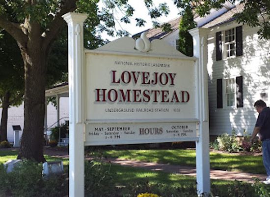 illinois/metro-east/landmark/owen-lovejoy-house
