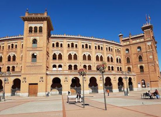 spain/madrid/landmark/c-de-alcala-237