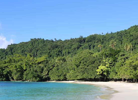 vanuatu/sanma/landmark/champagne-beach