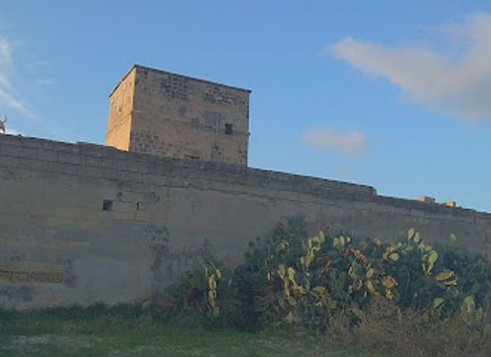 malta/gharb/landmark/miniature-medieval-tower