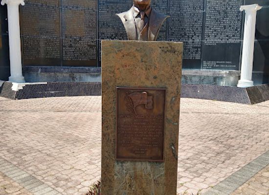 puerto-rico/manati/landmark/plaza-de-la-historia