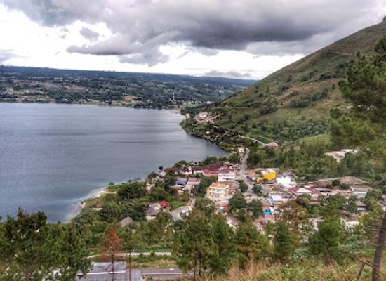 indonesia/lake-toba/landmark/aek-rangat