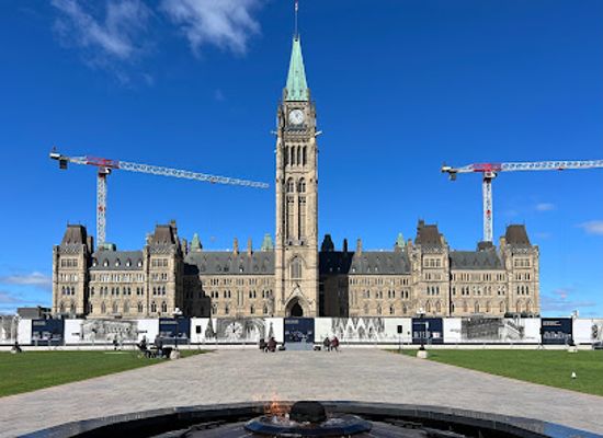 canada/ottawa/landmark/centennial-flame