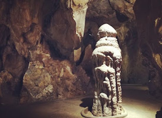 czechia/moravia/landmark/mladecske-cave
