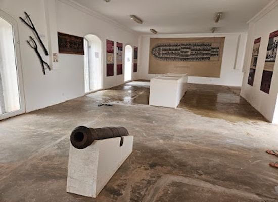 guinea-bissau/cacheu-region/landmark/memorial-da-escravatura-e-do-trafico-negreiro-de-cacheu