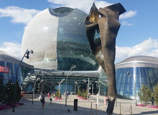 kazakhstan/kazakh-uplands/landmark/nur-alemi-pavilion-expo-2017