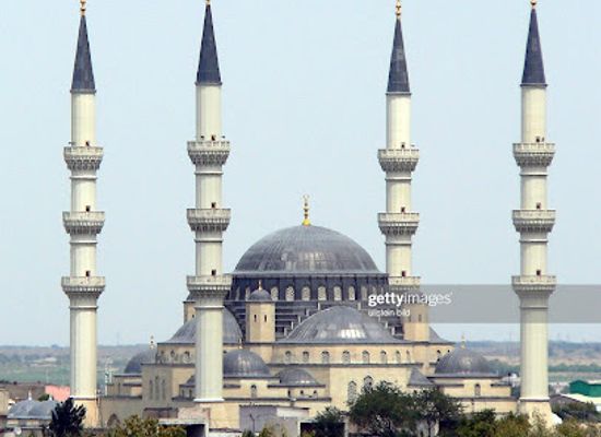 turkmenistan/badghyz-plateau/landmark/ertugrul-gazi-mosque