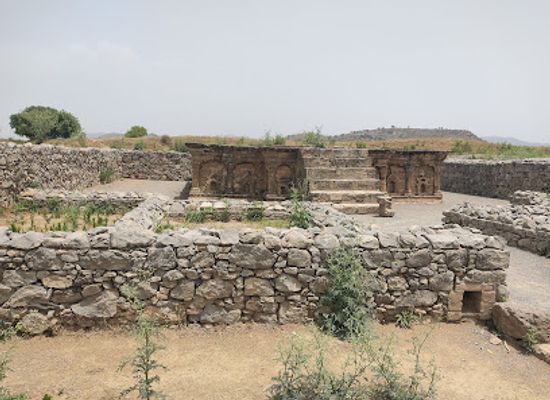pakistan/punjab/landmark/piplan-buddhist-monuments