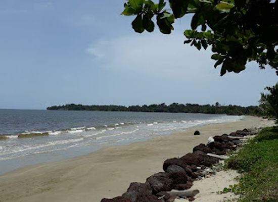 gabon/gaboon-estuary/landmark/akouango-beach