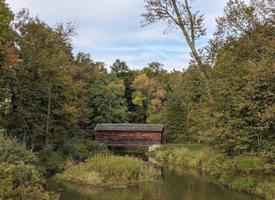 new-york/mohawk-valley/landmark/hyde-hall-covered-bridge