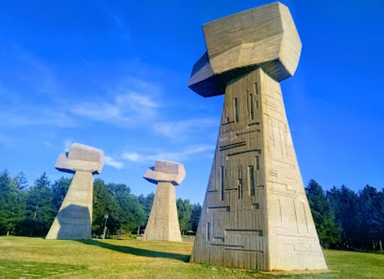 serbia/nisava/landmark/park-bubanj