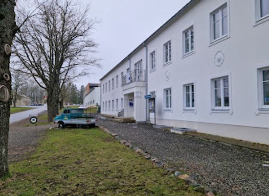 estonia/jarva-county/landmark/jarva-jaani-vanatehnika-varjupaik-ja-muuseumide-keskus
