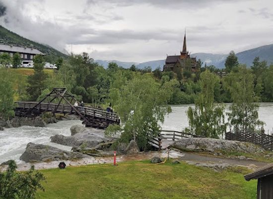 norway/oppland/landmark/lom-stavkyrkje