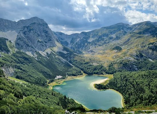 montenegro/lakes-of-plav/landmark/trnovacko-lake