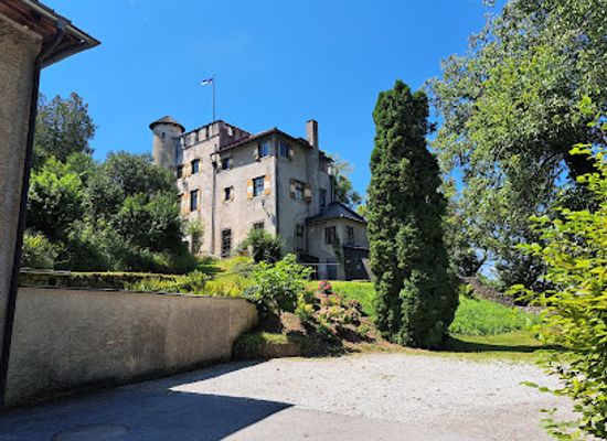 austria/salzburg/riedenburg/landmark/kupelwieser-schlossl