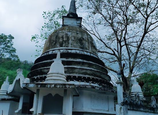 sri-lanka/sabaragamuwa-province/landmark/minee-ella