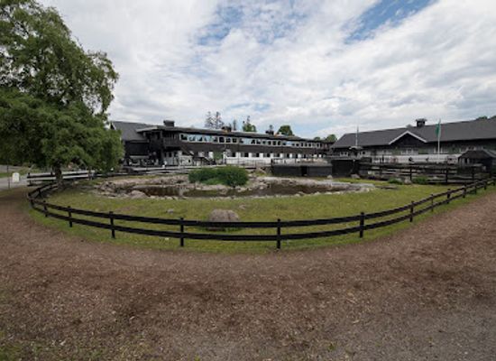 norway/ostlandet/landmark/ekt-riding-school-and-visitors-farm-as