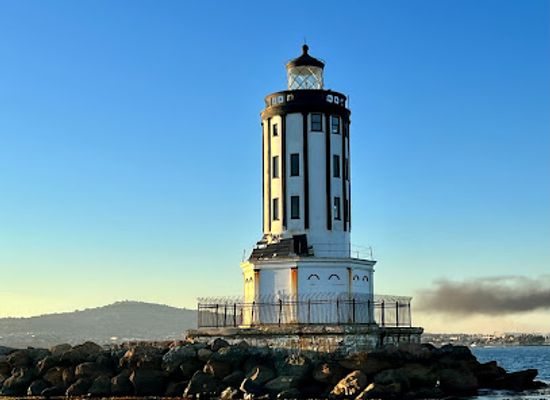 california/los-angeles-county/landmark/los-angeles-harbor-light