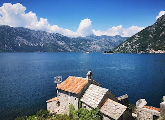 montenegro/durmitor/landmark/church-of-our-lady-of-skrpjela