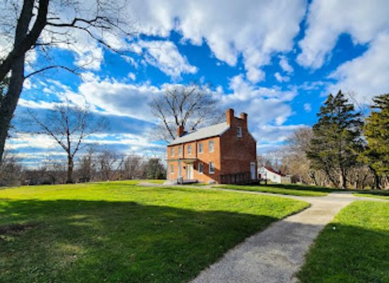 virginia/northern-virginia/landmark/civil-war-interpretive-center-at-historic-blenheim