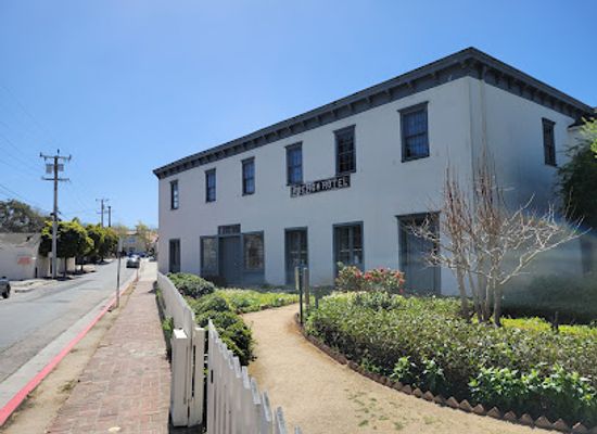 california/monterey/downtown-monterey/landmark/the-stevenson-house