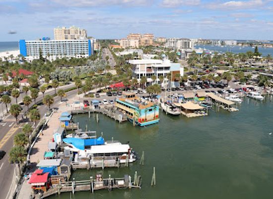 florida/clearwater/landmark/colorful-clearwater