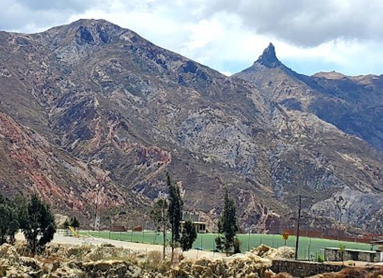 bolivia/yungas/landmark/valle-de-la-luna