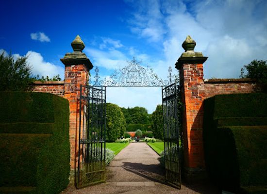 united-kingdom/cheshire/attraction/arley-hall-gardens-2